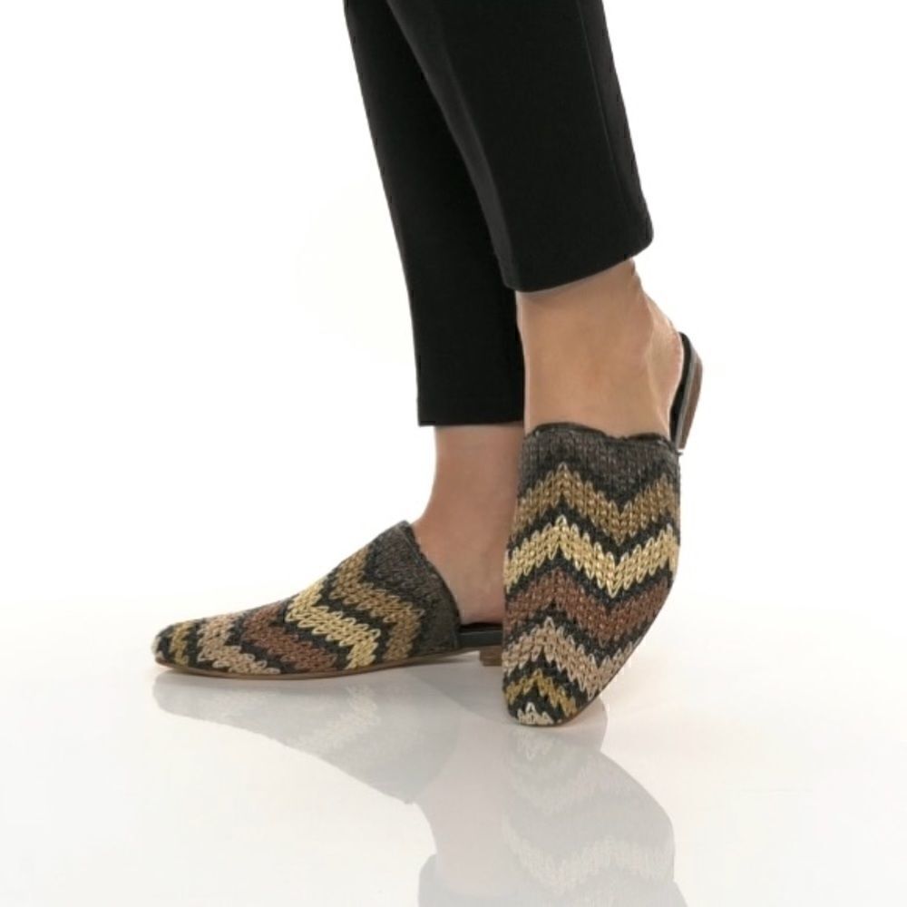 NIB New Kaanas Chevron Mule - Picture 6 of 8